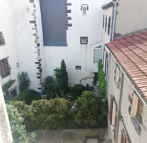 Studio Sous Les Toits Paisible Appartement *